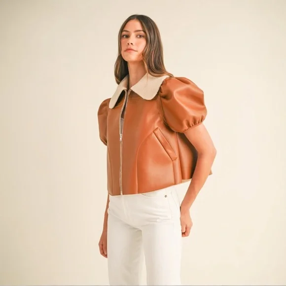 Shearling Lined Camel Puff Sleeve Cropped Leather Jacket with Peter Pan Collar - Picture 4 of 10